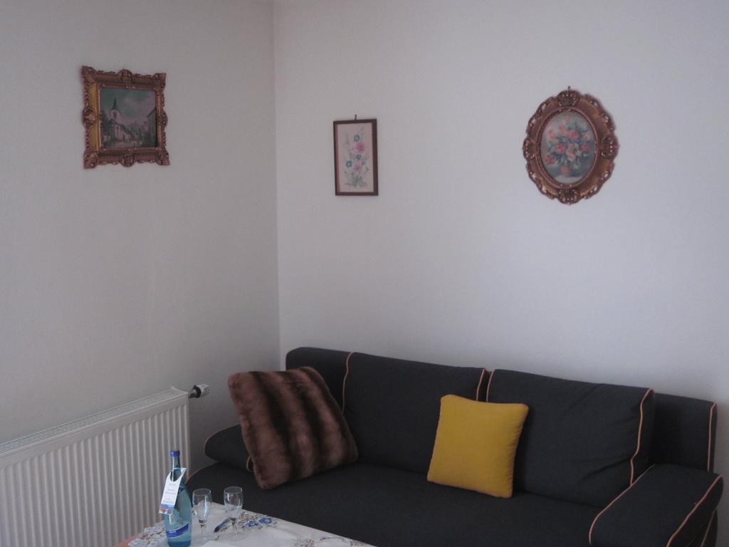 Landgasthof Alpenblick Altenmarkt im Pongau Room photo